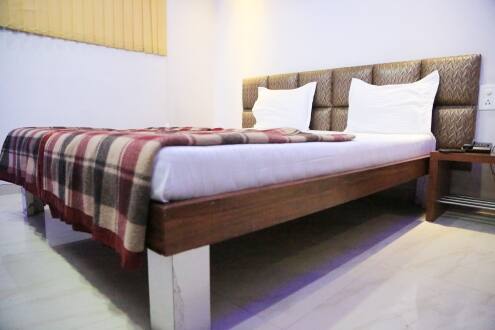 Hotel Dhanshree Executive Lodging, Aurangabad 2